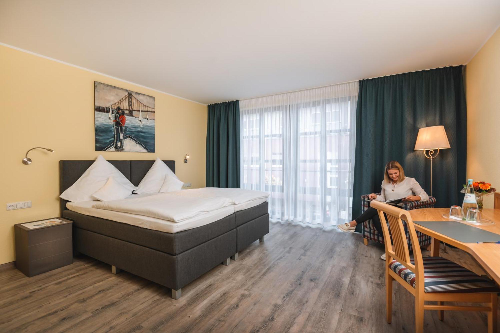 Hotel am Park Huckelhoven Bagian luar foto